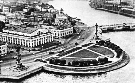 Фото автора 3 ноября 1967 г Зеленые могикане В музее Воронежского - фото 67