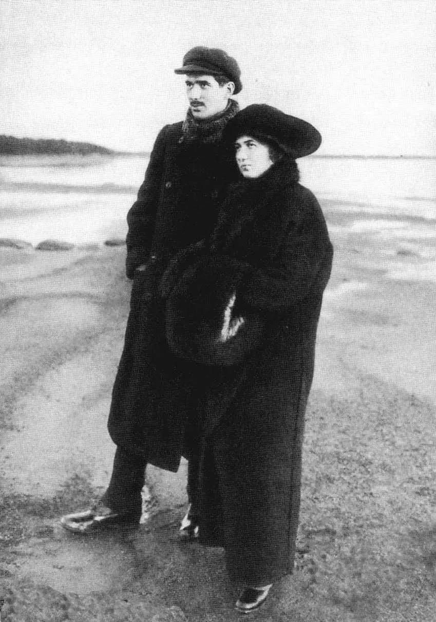 Корней Иванович Чуковский с женой Марией Борисовной Куоккала 1910е годы - фото 2