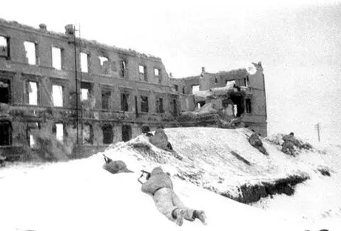 Бой в одном из районов Сталинграда 1942 год Ветераны Сталинградской битвы - фото 67