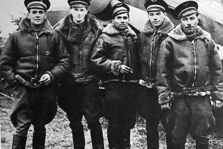 Летчики Нормандии Вспомним как это было Ветераны Сталинградской битвы - фото 153