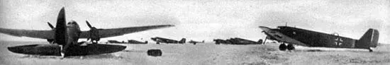 Немецкие самолеты захваченные на аэродроме под Сталинградом январь 1943 г - фото 433