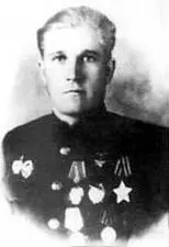 Виктор Иванович Медведев 4 февраля 1943 г Четверг Родина щедро награждает - фото 535
