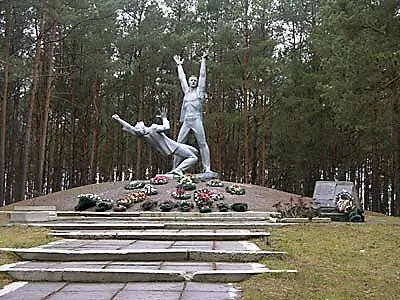 Память сердца Памятник подпольщикамантифашистам Александру Ивановичу Окаемову - фото 39