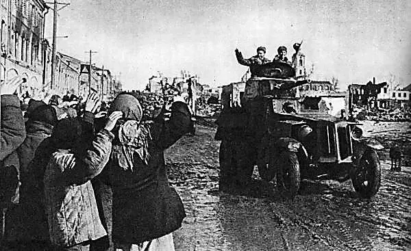Встреча освободителей За три месяца наступления на Северном Кавказе Красная - фото 68