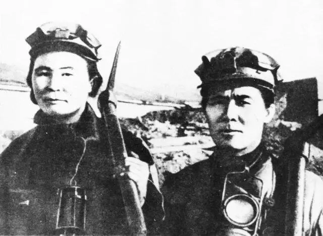 Карагандинские шахтеры Художник Мирзоянц Ш А Вспомним как это было - фото 157