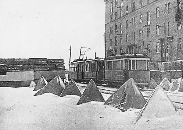 Оборонительные укрепления в Автове г Ленинград 639й день войны 22 марта - фото 335