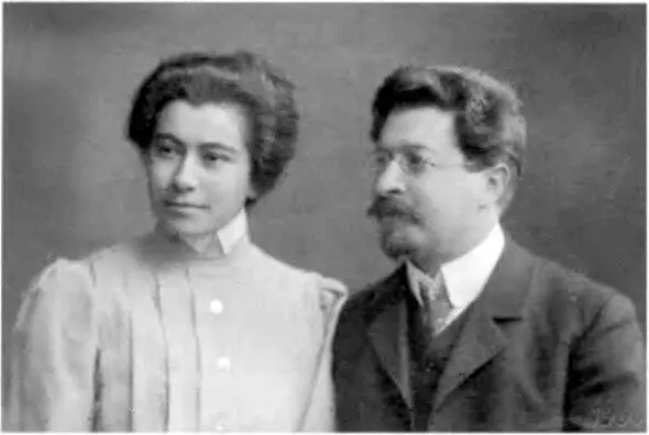 Родители М Г Рабиновича Н А Рабинович и Г И Рабинович 1906 Дед и - фото 1