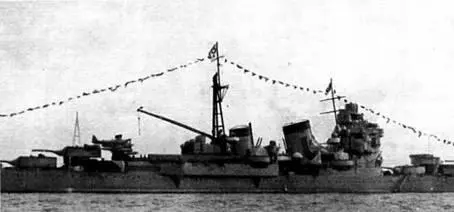 Тяжелые крейсера Миоко два фото вверху и Асигара в конце 1930х гг 26 - фото 58