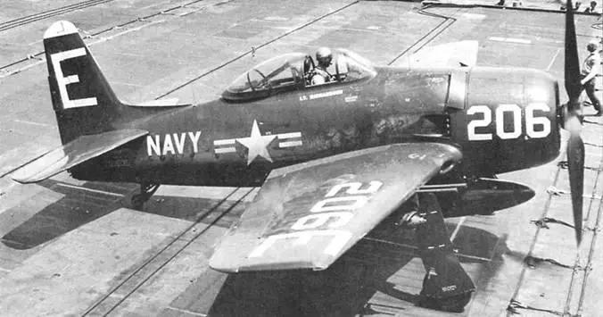 F8F2 из VF82 авианосец USS MIDWAY август 1952 года Необычен для Биркэта - фото 114