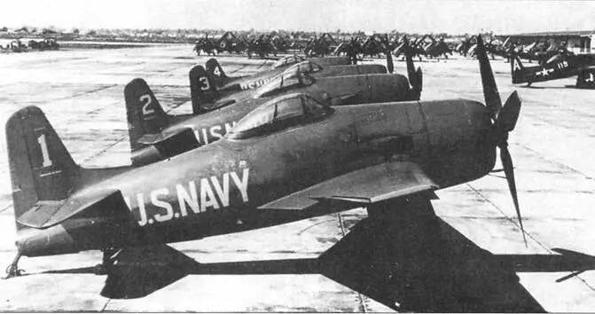 F8F1 группы Blue Angels на аэродроме Окленд 1946 года В этот момент - фото 128