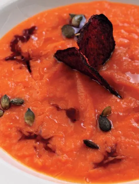 Окрошка на квасе Картофель 300 г Яйца 2 шт Мясо копченое или отварное 250 г - фото 86