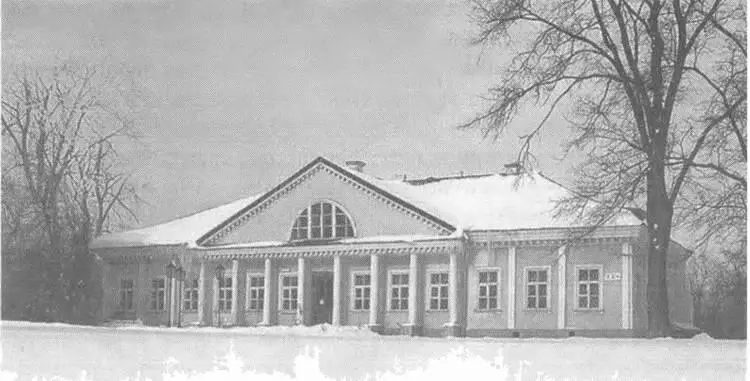 Доммузей семьи Ваньковичей Ванькович прожил 43 года и умер в Париже в - фото 62