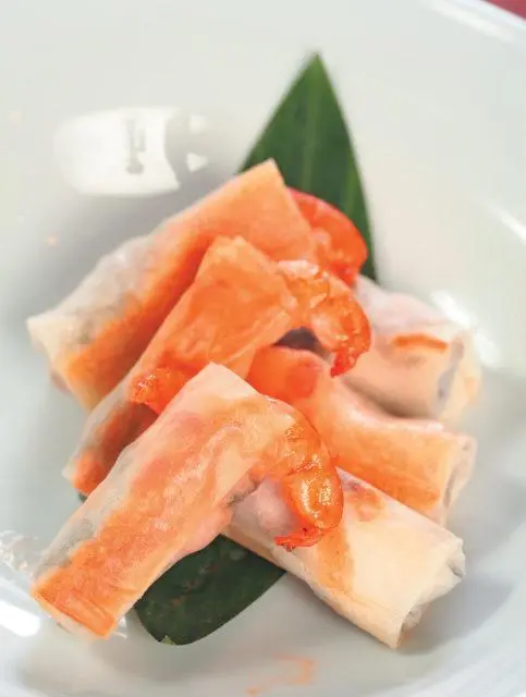 Теплое сашими из сибаса с дайконом Сибас 4 шт по 300400 г Соус устричный - фото 112