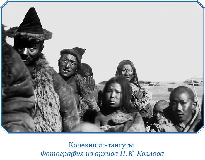 Как и в других монастырях в Гумбуме много детей посвященных в ламы и - фото 36