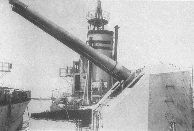 Алвизе да Моего во время спуска на воду 1 июля 1929 г Леоне Панкальдо на - фото 76