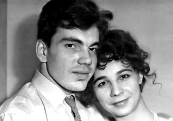 Родители Дмитрия Александр и Людмила Хворостовские Много позже став не менее - фото 8