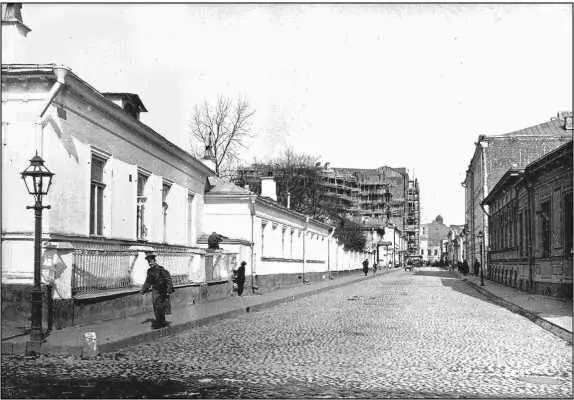 Калошин переулок от угла Сивцева Вражка в сторону Арбата Фото 1913 г - фото 38