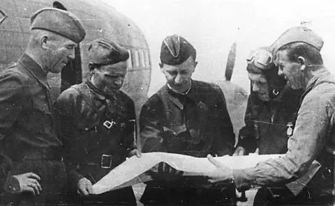 Советские асы Роль союзников во Второй мировой войне Для вторжения на остров - фото 384