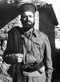 Православный священник состоящий в рядах Народноосвободительной армии Греции - фото 44