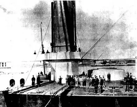 Edinburgh на достройке 1882 г Продольный разрез башни броненосца - фото 20