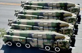 Сейчас DF21AC составляют одну из основ китайских ракетных сил более сотни - фото 94