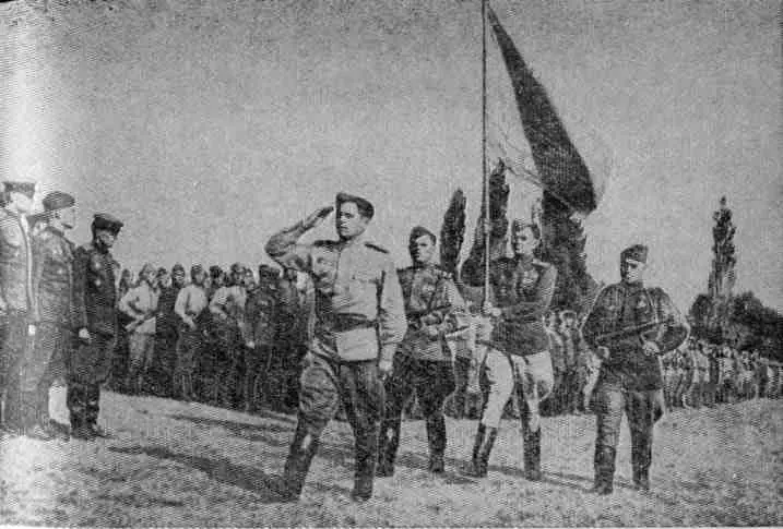 Вынос боевого гвардейского знамени Не могу не вспомнить с какой радостью я - фото 14