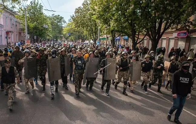 Поход на Куликово поле правосеков которые возглавили толпу агрессивно - фото 20