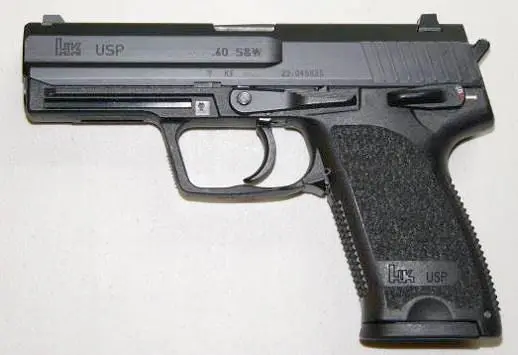 Heckler und Koch USP калибра 40 SW В 1993 году компанией Heckler und Koch был - фото 159