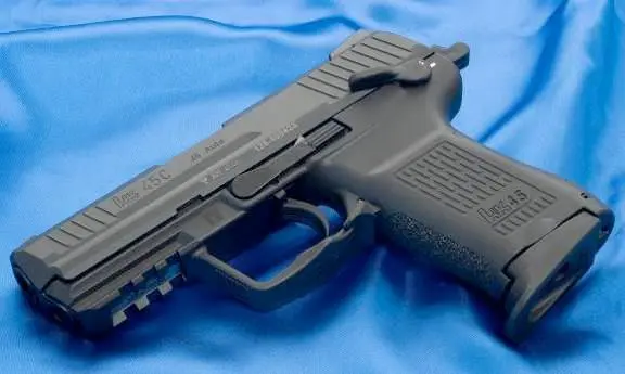 HK 45C HK 45CT Автоматика работает по схеме использования отдачи при коротком - фото 171
