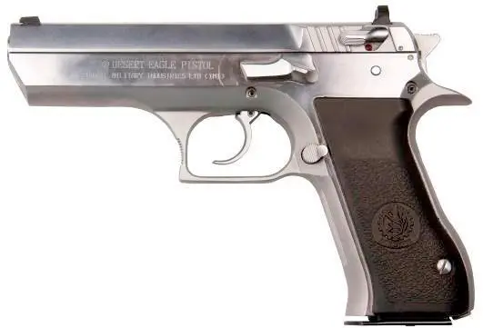 Пистолет Jericho 941 серийное производство которого было начато в конце - фото 205