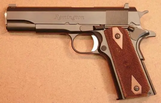 Пистолет Remington 1911 R1 был создан на основе конструкции классического - фото 484