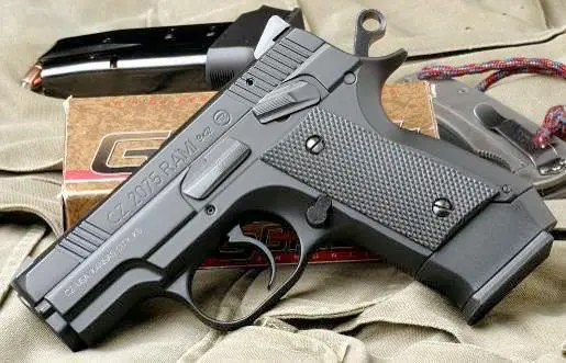 CZ 2075 RAMI P Модели CZ 2075 RAMI CZ 2075 DB RAMI и CZ 2075 RAMI P являются - фото 529