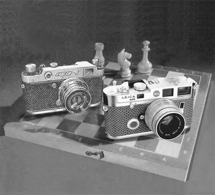 Рис 77Пленочные фотоаппараты Лейка и ФЭД близнецыбратья Улучшенным - фото 155