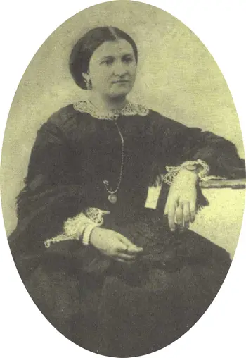 Сестра А М Достоевского Александра Михайловна Фотография 1850х гг А М - фото 6