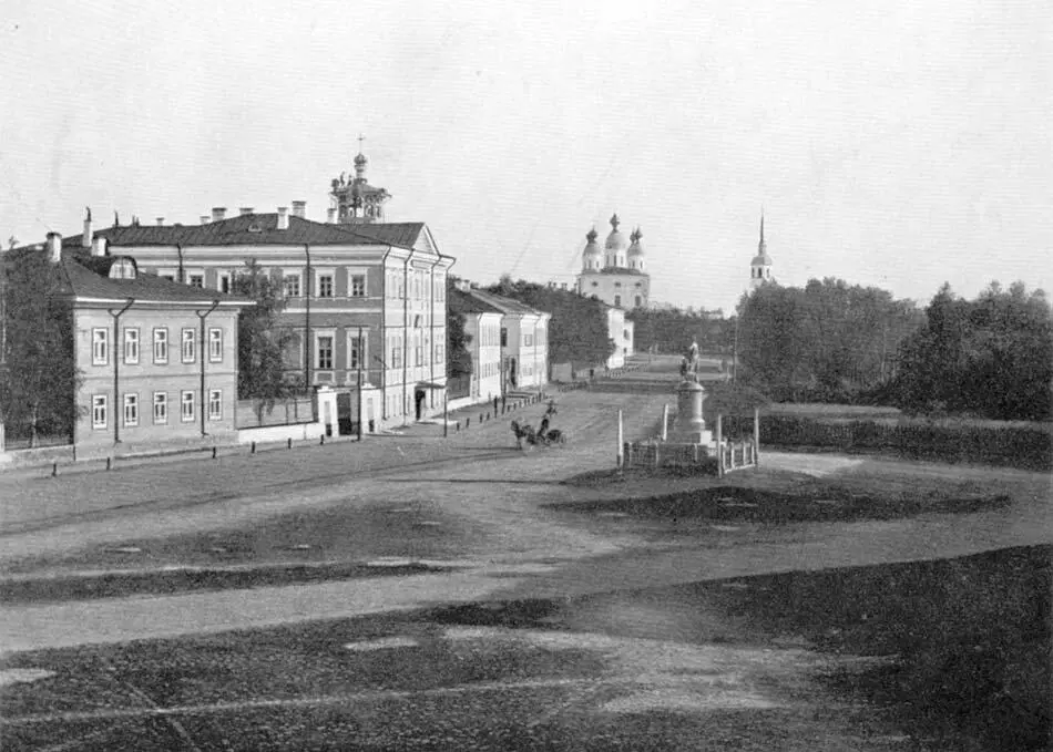 Архангельск Ломоносовская гимназия Памятник М В Ломоносову 10е гг XX в - фото 36
