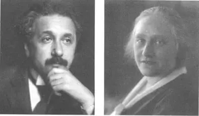 Альберт Эйнштейн в 1911 году и его кузина Эльза ставшая впоследствии второй - фото 60