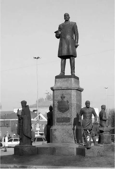 Памятник ПА Столыпину в Саратове В учебном пособии для учащихся 1011 - фото 33
