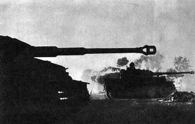 Немецкофашистские танки на исходных позициях Военные действия на других - фото 116