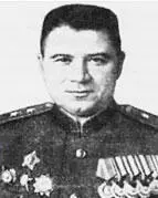Андрей Лаврентьевич Гетман 45я гвардейская танковая бригада наступающая на - фото 256