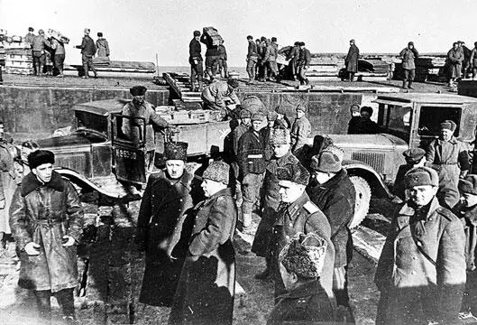 Подготовка к десантной операции Военные действия на других театрах Второй - фото 273
