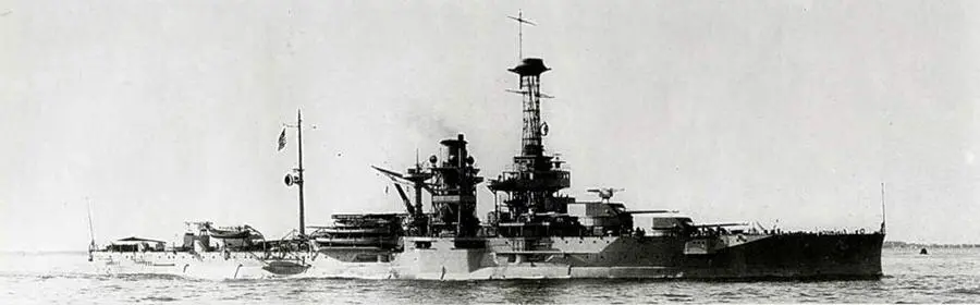Флорида после модернизации в 1926 вверху и в 1929 гг - фото 145