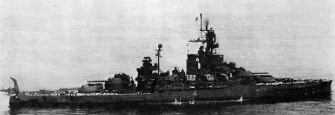 Pennsylvania в июле 1945 г В период ремонта на корабле произошла смена - фото 98