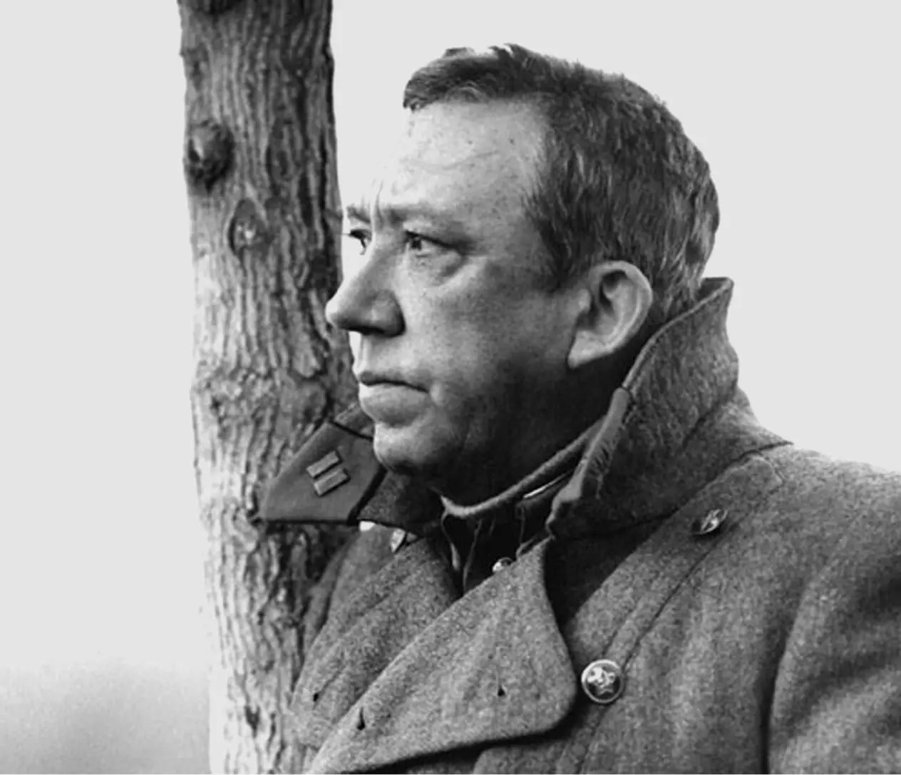 И в любви и на войне каждый сам по себе Вверху Адашева Нина Русланова - фото 53