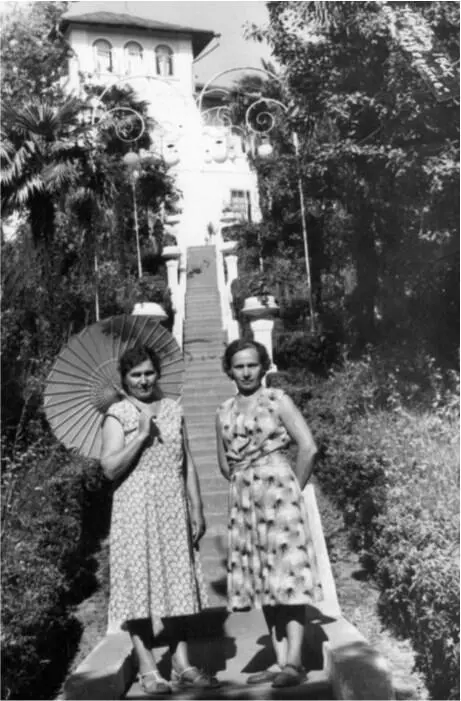 Платья крепдешиновые в стиль Ньюлук 1950 начало 1960х гг Из личного - фото 35