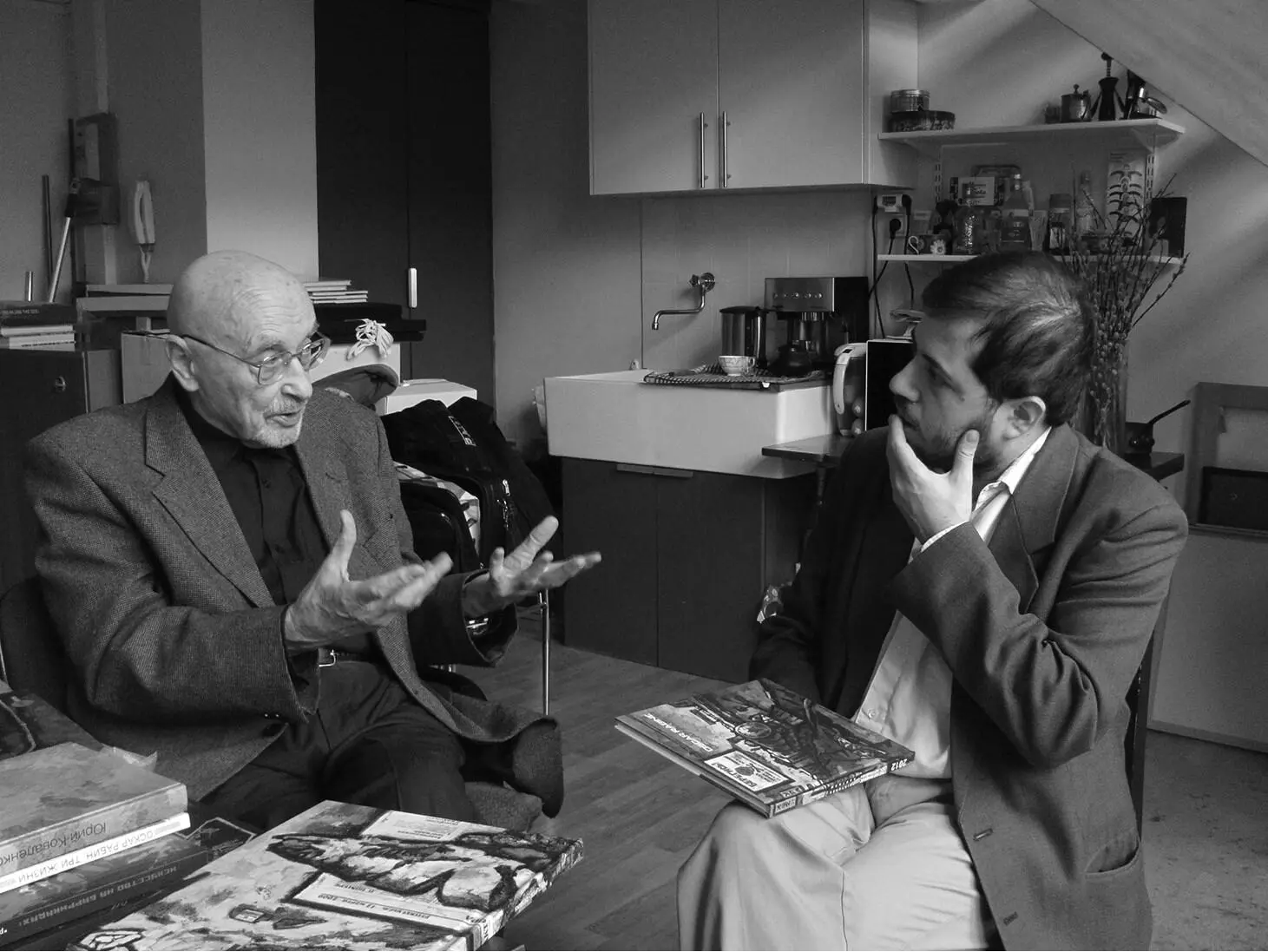 ОЯ Рабин и АД Эпштейн в парижской студии художника 23 ноября 2012 г Фото - фото 1