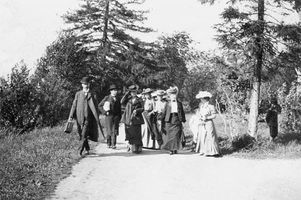 Экскурсия в Новый Иерусалим Фото 1906 года В Д Зёрнов преподаватель - фото 47