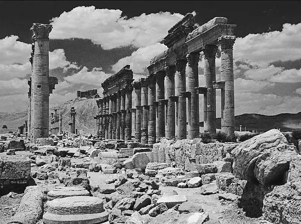 Пальмира Сирия Каждая сирийская финикийская или аморейская община имела - фото 66