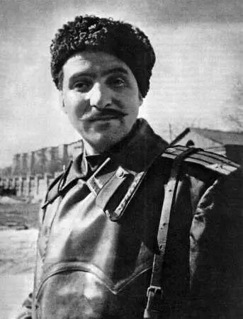 К М Симонов конец войны П Узловые точки войны Чем Вам запомнился - фото 75