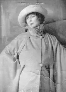 2751878 1491927 Американская танцовщица В 1922 вышла замуж за С - фото 153