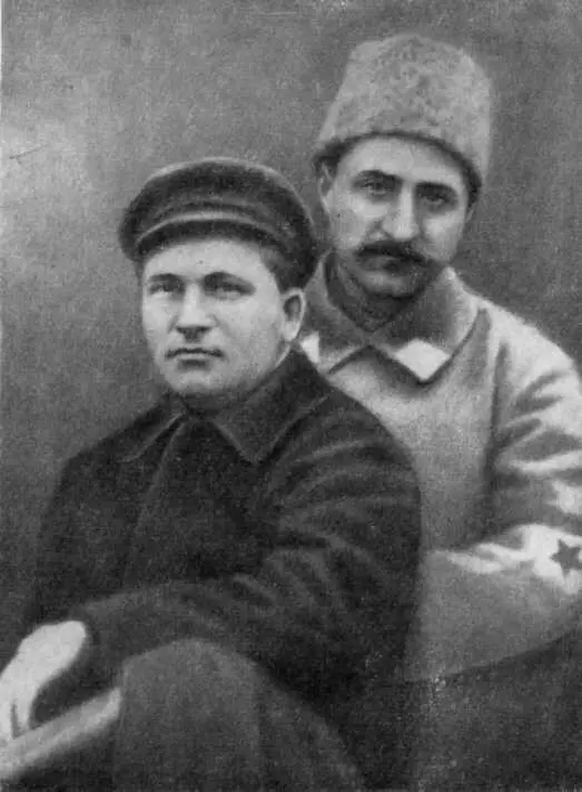 Киров и Г К Орджоникидзе справа Тифлис 20е годы Г М Мусабеков Баку - фото 41